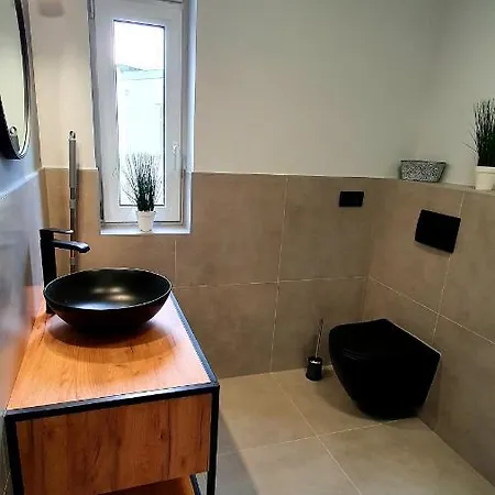 Family W Centrum Miasta Gryf Апартаменты Щецин